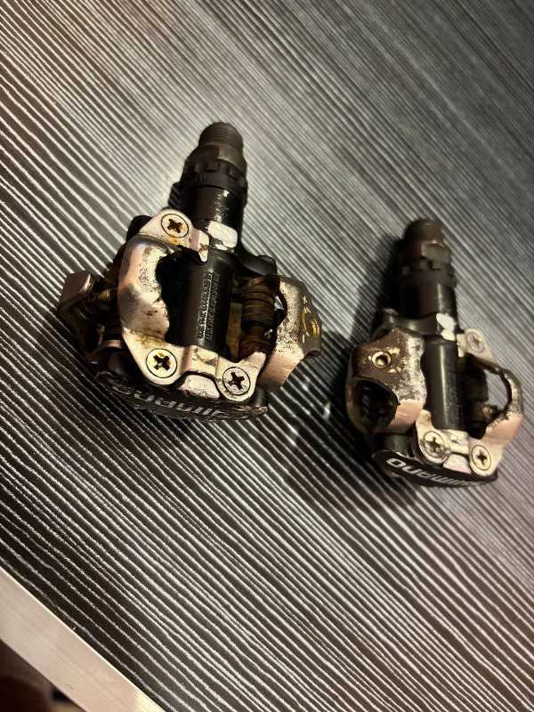 контактные педали Shimano PD-M520 MALAYSIA VIA