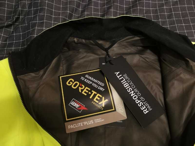 Мембранная куртка GORE Wear GORE-TEX PACLITE