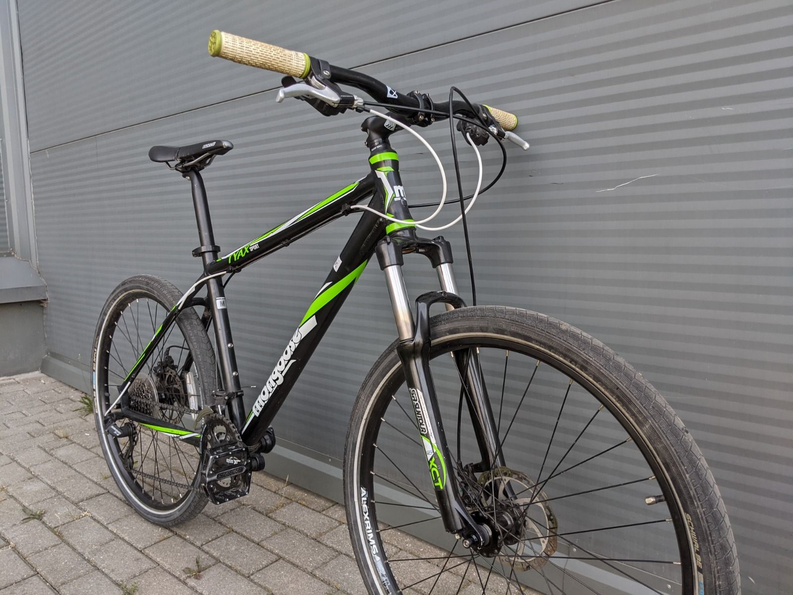 Mongoose tyax sport (sram)