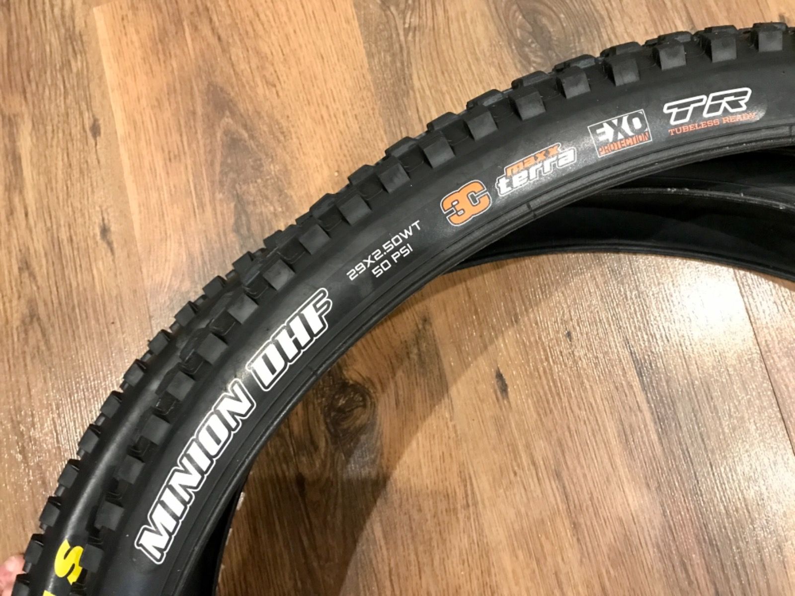 Maxxis 29” Minion DHF 3C Maxxterra EXO TR