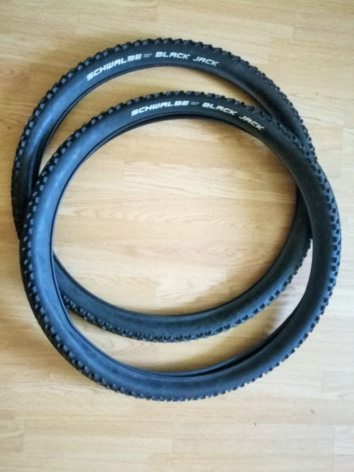 Велопокрышки Schwalbe Black Jack 26x2.10 (54-559)