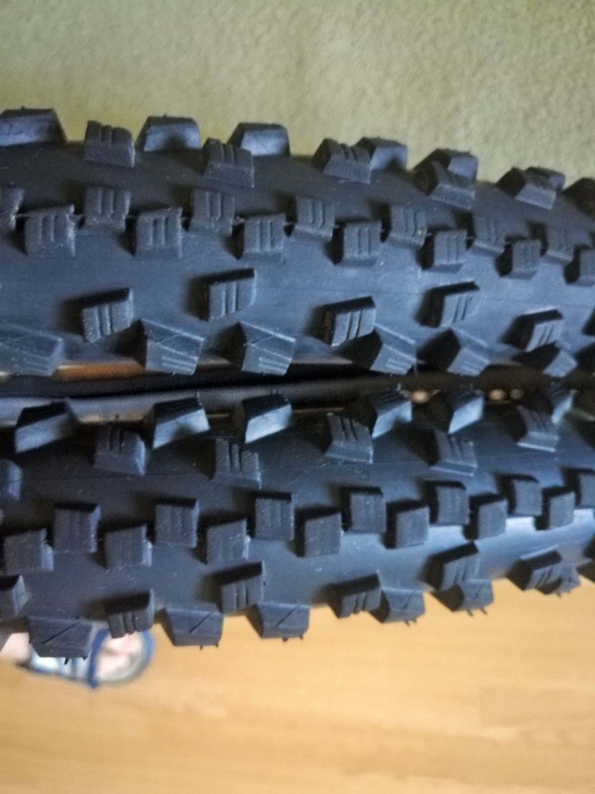 Велопокрышки Schwalbe Black Jack 26x2.10 (54-559)