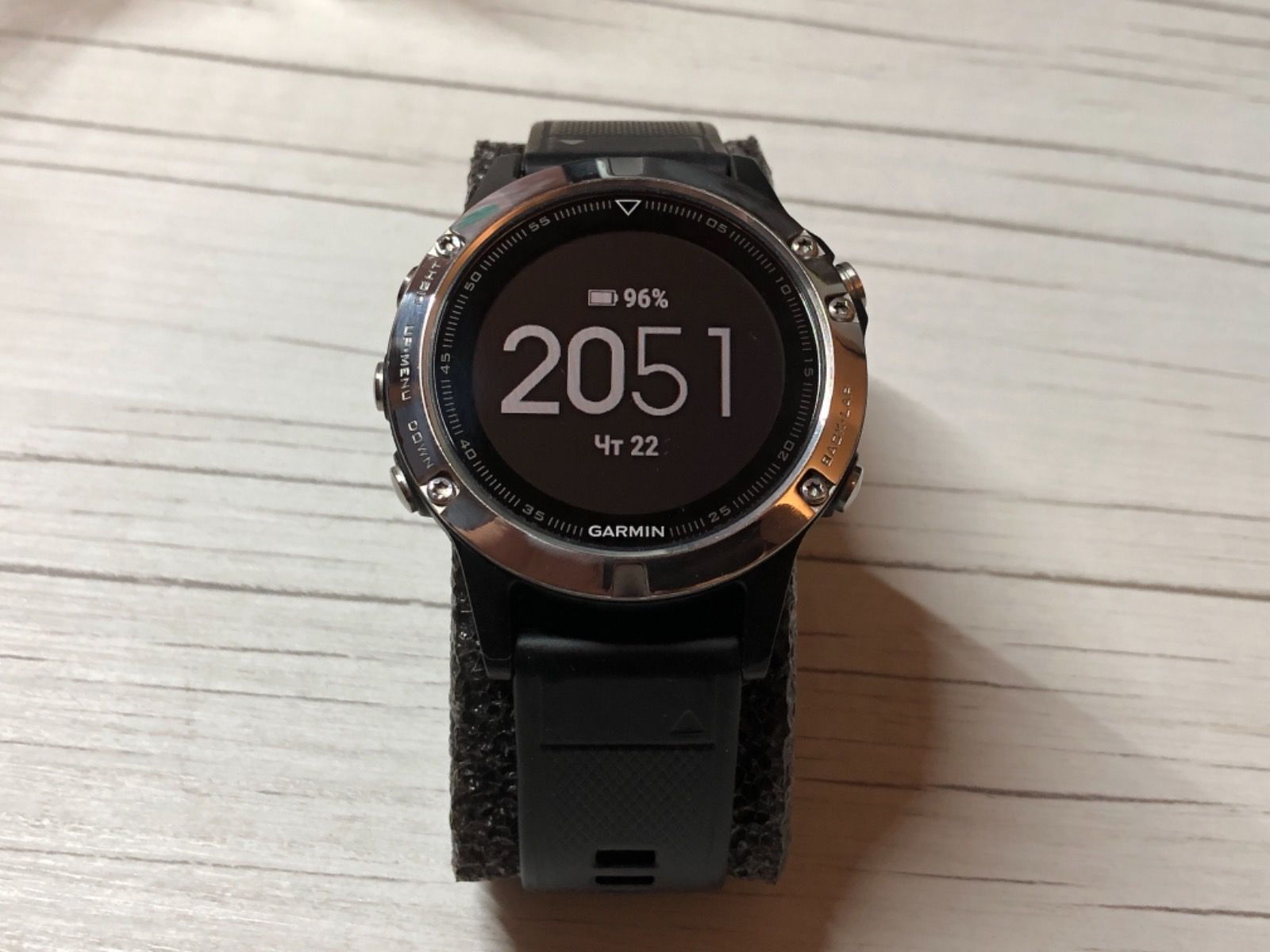 Мультиспортивные часы Garmin Fenix 5