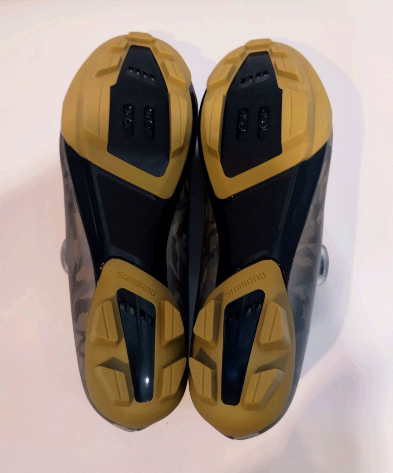 Новые туфли Shimano SH-RX600