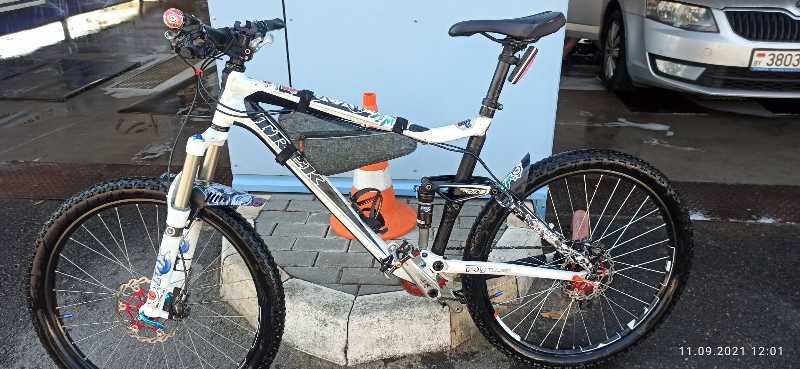 trek ex9( L)