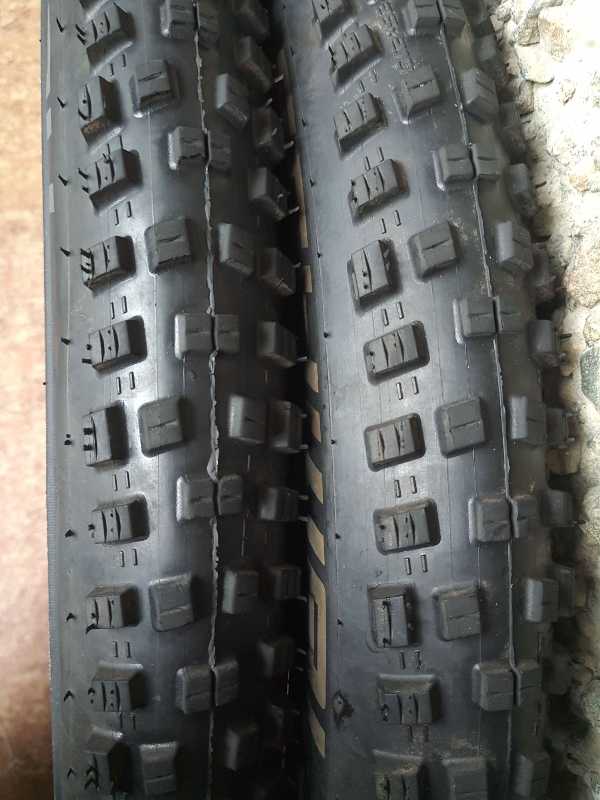 Покрышки Schwalbe Nobby NIc 26x2.1 Performance