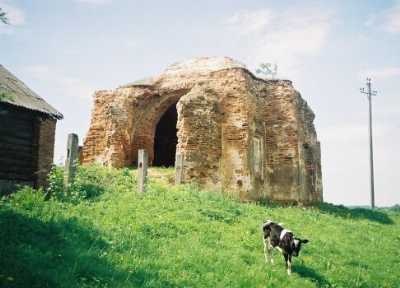 Церковь св. Петра и Павла (?) (руины)