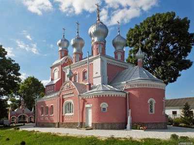 Церковь  Казанской иконы Богоматери