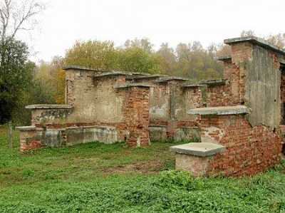 Тюрьма (руины)