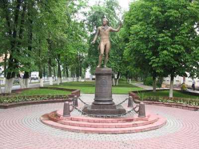 Памятник Михалу Клеофасу Огинскому