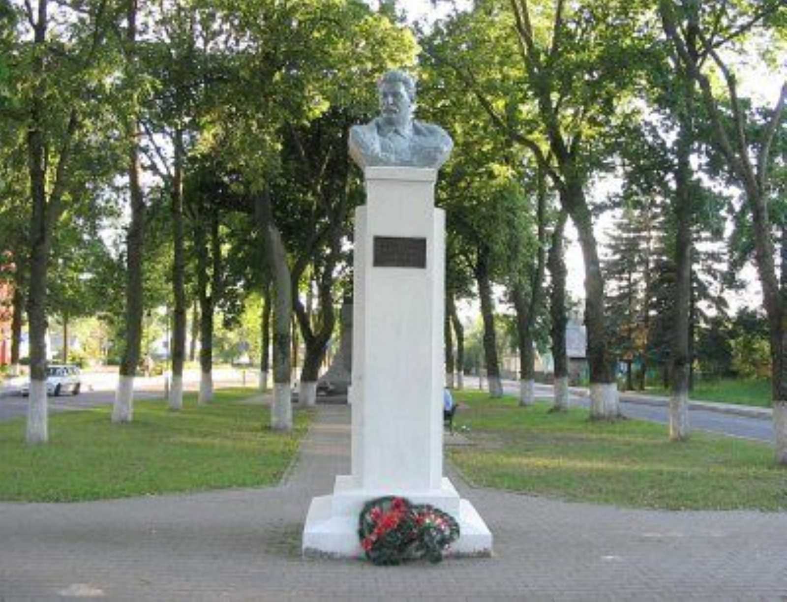 Памятник Иосифу Сталину