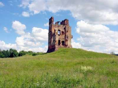 Замок Сангушек Белый Ковель (руины)