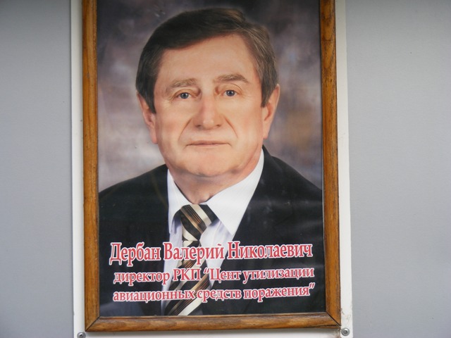 kto_rezhet_aviab.jpg