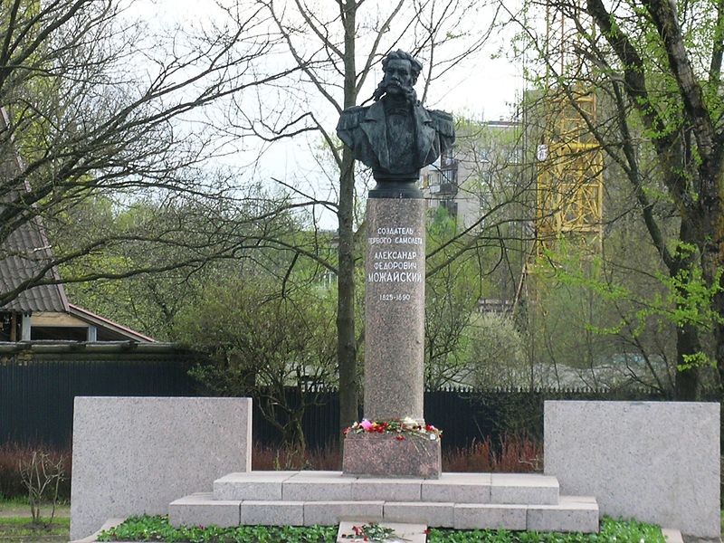 Byust_A._F._Mozhayskogo._Sankt-Peterburg_Krasnosel'skiy_rayon_Krasnoe_Selo.jpg