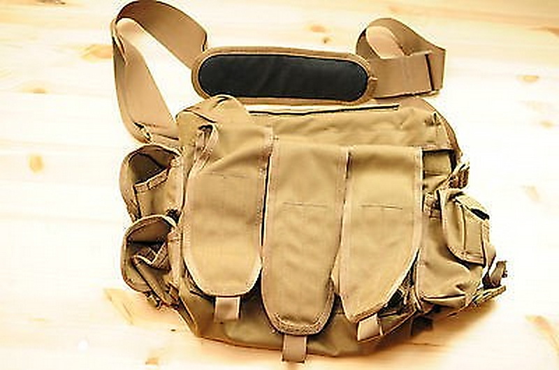 british-army-ammunition-grab-bag_360_be29750b2d0c38c922aa035e262a30a1.jpg