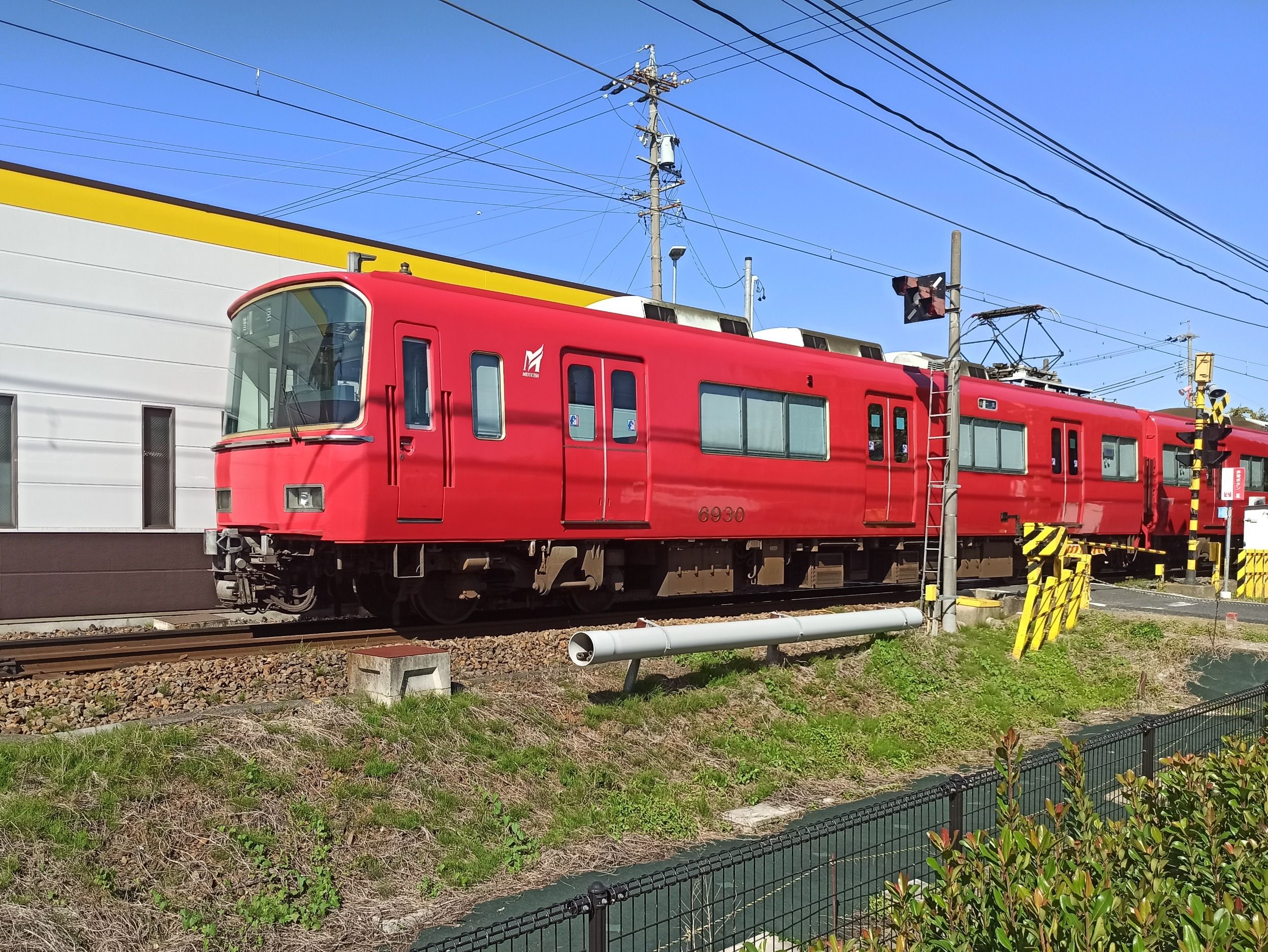 01638_crop.jpg
