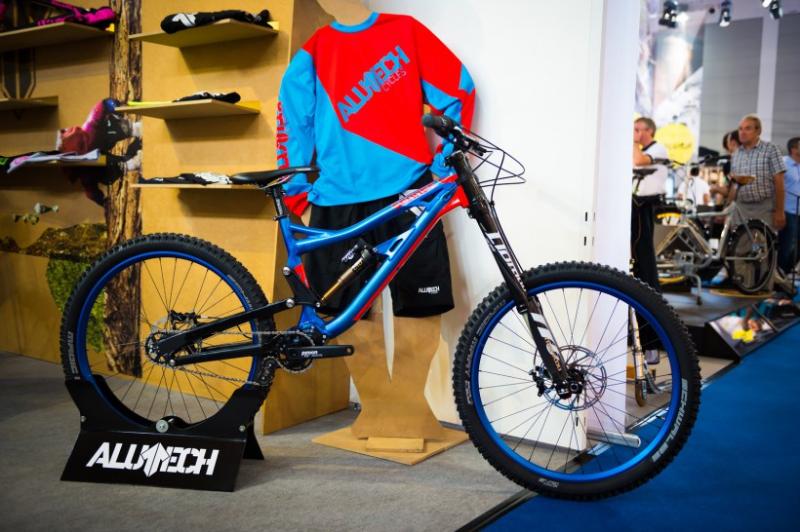 alutech-sennes-dh-pinion-650b1_2015.jpg