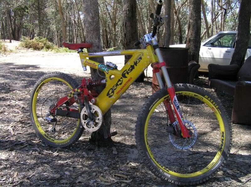 Trek_Pro_Issue_DH_-1998.jpg