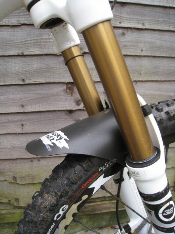Mucky_Nutz_Bender_Fender.jpg