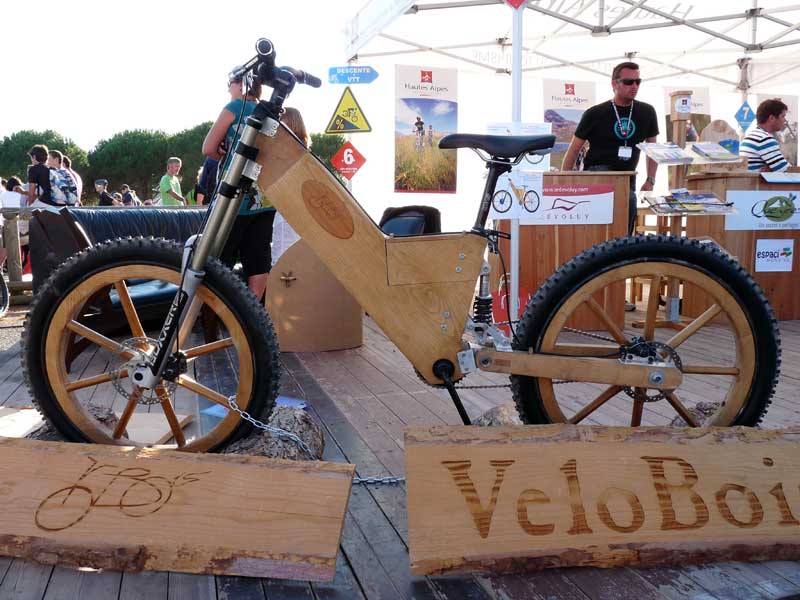 velobois-wooden-full-suspension-mountain-bike01.jpg