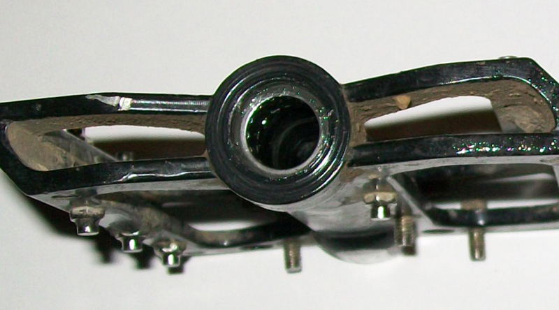 FPD_pedal_-_needle_bearing_-800size.jpg
