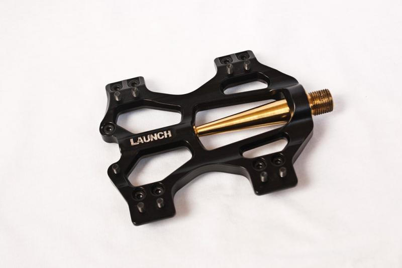 Launchpad_Pedal-ph2-300gr.jpg