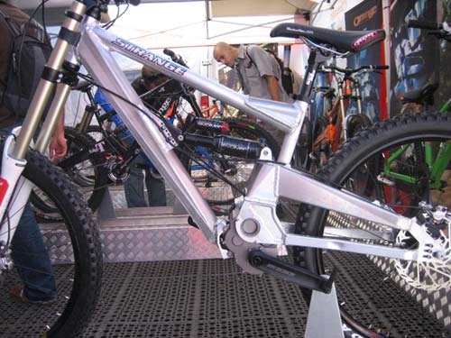 Orange_-SR_V-boxx.jpg