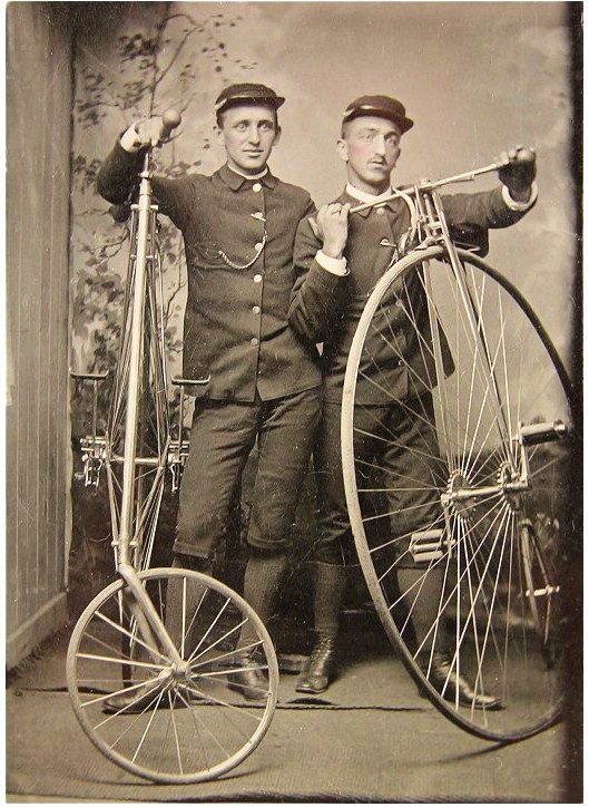 telegraph_messengers_with_high_wheelers_1880.jpg