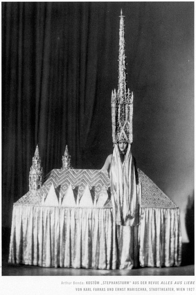 Kostum_Stephansturm_StadtTheater_1927_small.jpg