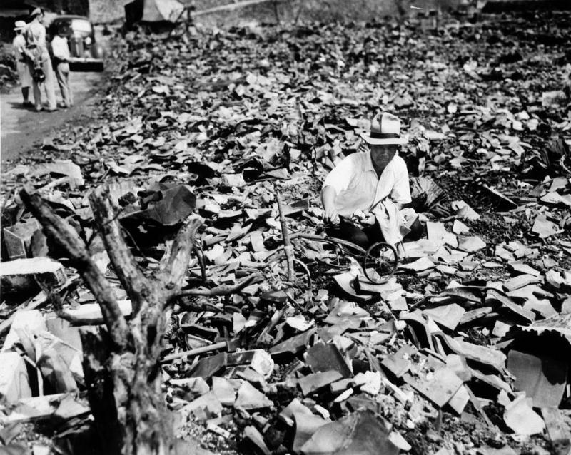 Hiroshima-Nagasaki10-2.jpg