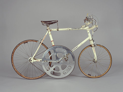 Jose-Meiffret-02-bike.jpg